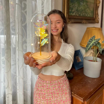 Večna Staklena Ruža – Simbol Beskrajne Ljubavi 🌹❤️